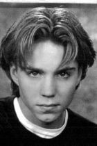 Jonathan Brandis : brand132.jpg