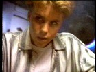 Jonathan Brandis : jonb170.jpg