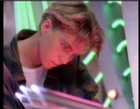 Jonathan Brandis : jonb220.jpg