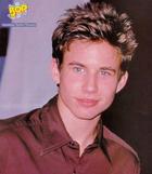 Jonathan Taylor Thomas : jonathan_taylor_thomas_1187398020.jpg