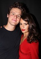 Jonathan Groff : TI4U1371759172.jpg