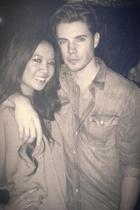 Josh Henderson : josh-henderson-1335842561.jpg