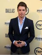 Josh Henderson : josh-henderson-1352689020.jpg