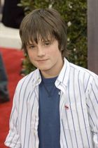 Josh Hutcherson : josh_hutcherson_1172194633.jpg