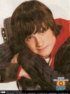 Josh Hutcherson : josh_hutcherson_1211773754.jpg