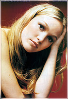 Julia Stiles : julia_stiles_1280915048.jpg