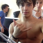 Julian Serrano : TI4U1417123368.jpg