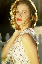 Julie Gonzalo : juliegonzalo_1255841666.jpg