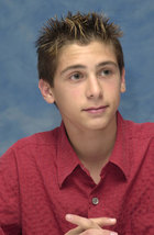 Justin Berfield : justinb_1296359780.jpg