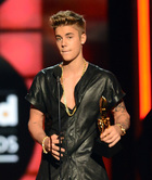 Justin Bieber : justin-bieber-1369063622.jpg