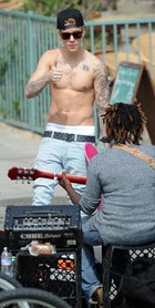 Justin Bieber : justin-bieber-1407027296.jpg