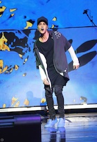 Justin Bieber : justin-bieber-1440504301.jpg