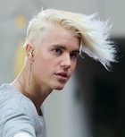 Justin Bieber : justin-bieber-1441971301.jpg