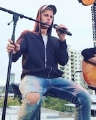 Justin Bieber : justin-bieber-1443464101.jpg