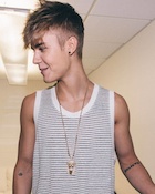 Justin Bieber : justin-bieber-1444948801.jpg