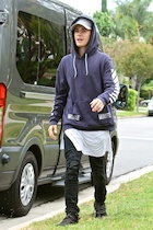 Justin Bieber : justin-bieber-1445089681.jpg