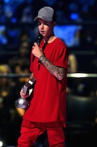 Justin Bieber : justin-bieber-1445830921.jpg