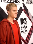 Justin Bieber : justin-bieber-1445863321.jpg