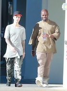 Justin Bieber : justin-bieber-1448334721.jpg