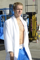 Justin Bieber : justin-bieber-1448371801.jpg