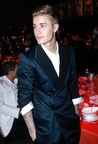 Justin Bieber : justin-bieber-1448630641.jpg