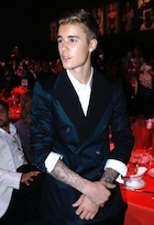 Justin Bieber : justin-bieber-1448631121.jpg