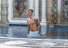 Justin Bieber : justin-bieber-1449771121.jpg