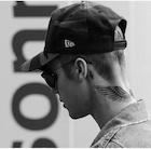 Justin Bieber : justin-bieber-1451606401.jpg