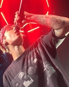 Justin Bieber : justin-bieber-1461546362.jpg