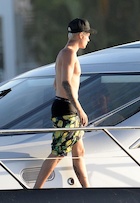 Justin Bieber : justin-bieber-1467845641.jpg