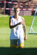 Justin Bieber : justin-bieber-1474009201.jpg