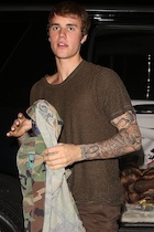 Justin Bieber : justin-bieber-1481477041.jpg