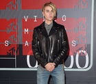 Justin Bieber : justin-bieber-1589138145.jpg