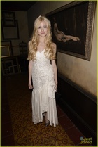 Katherine McNamara : katherine-mcnamara-1416423997.jpg