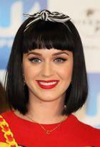 Katy Perry : katy-perry-1394034632.jpg