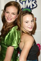 Kay Panabaker : TI4U_u1265327450.jpg