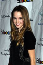 Kay Panabaker : kay_panabaker_1275937806.jpg