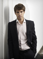 Keegan Allen : keegan-allen-1338435854.jpg