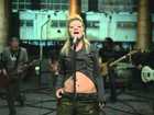 Kelly Clarkson : kelly-clarkson-1365956977.jpg