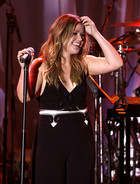 Kelly Clarkson : kellyclarkson_1260161820.jpg