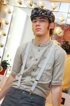 Kevin Jonas : kevinjonas_1221990478.jpg