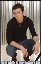 Kevin Jonas : kevinjonas_1221991796.jpg