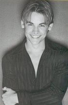 Kevin Zegers : TI4U_u1144455112.jpg