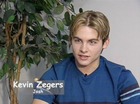 Kevin Zegers : kevinz_1214617953.jpg