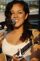 Kina Grannis : kinagrannis_1216007953.jpg