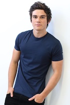 K.J. Apa : kj-apa-1458509425.jpg