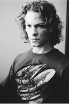 Kyle Schmid : kyleschmid_1267148662.jpg