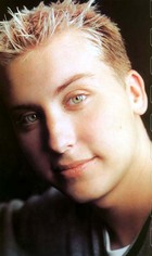 Lance Bass : bass104.jpg