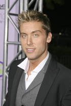 Lance Bass : lance_bass_1238864687.jpg