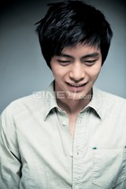 Lee Min-Ki : leeminki_1274680157.jpg